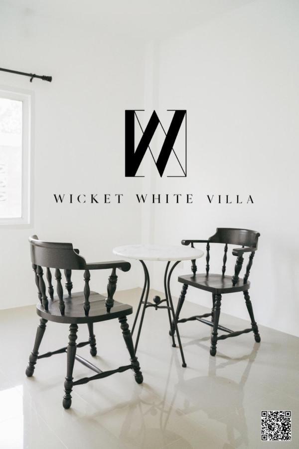 Wicket White Villa Ratchaburi Bagian luar foto